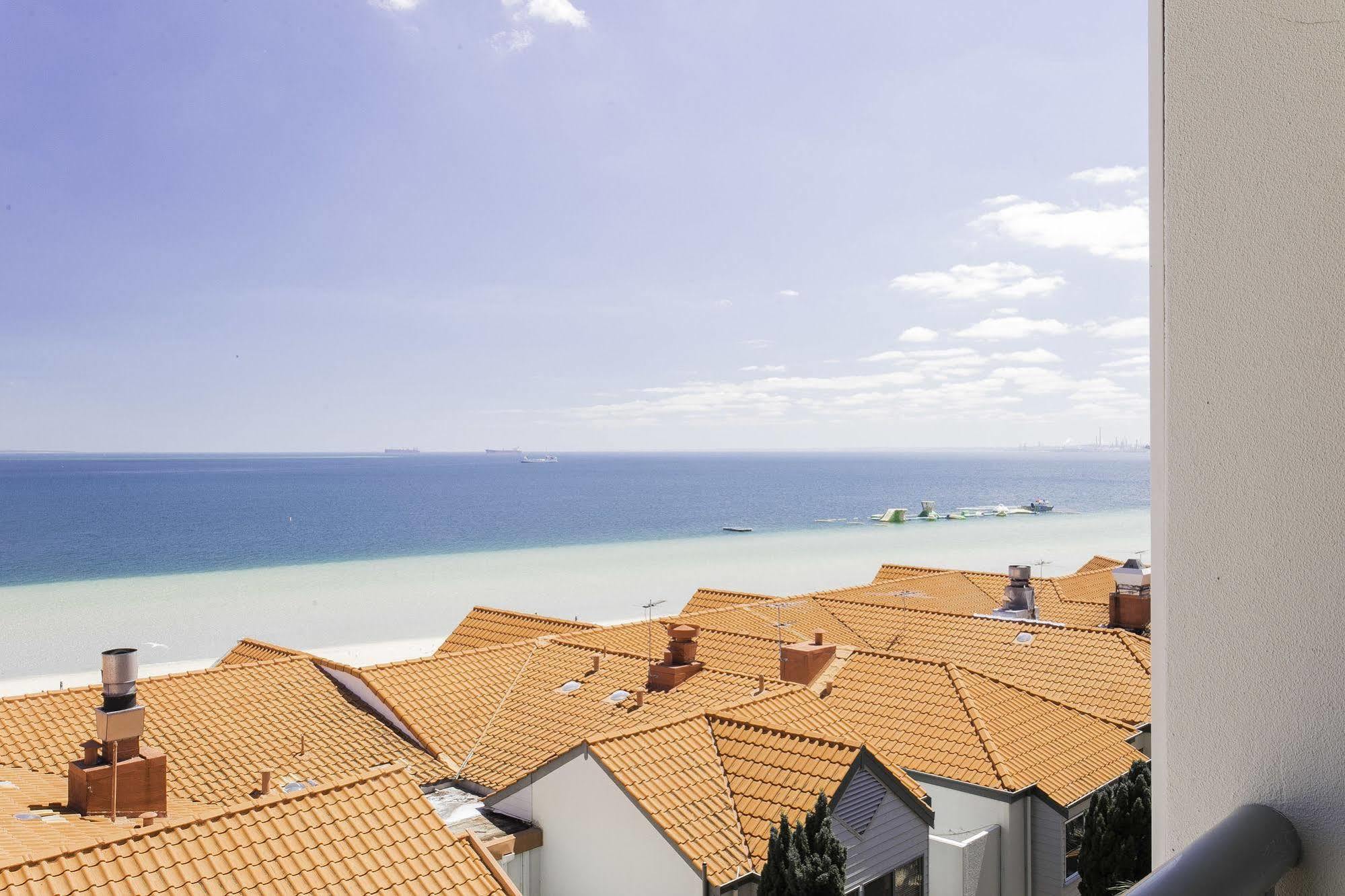 Boardwalk By Rockingham Apartments Exterior foto