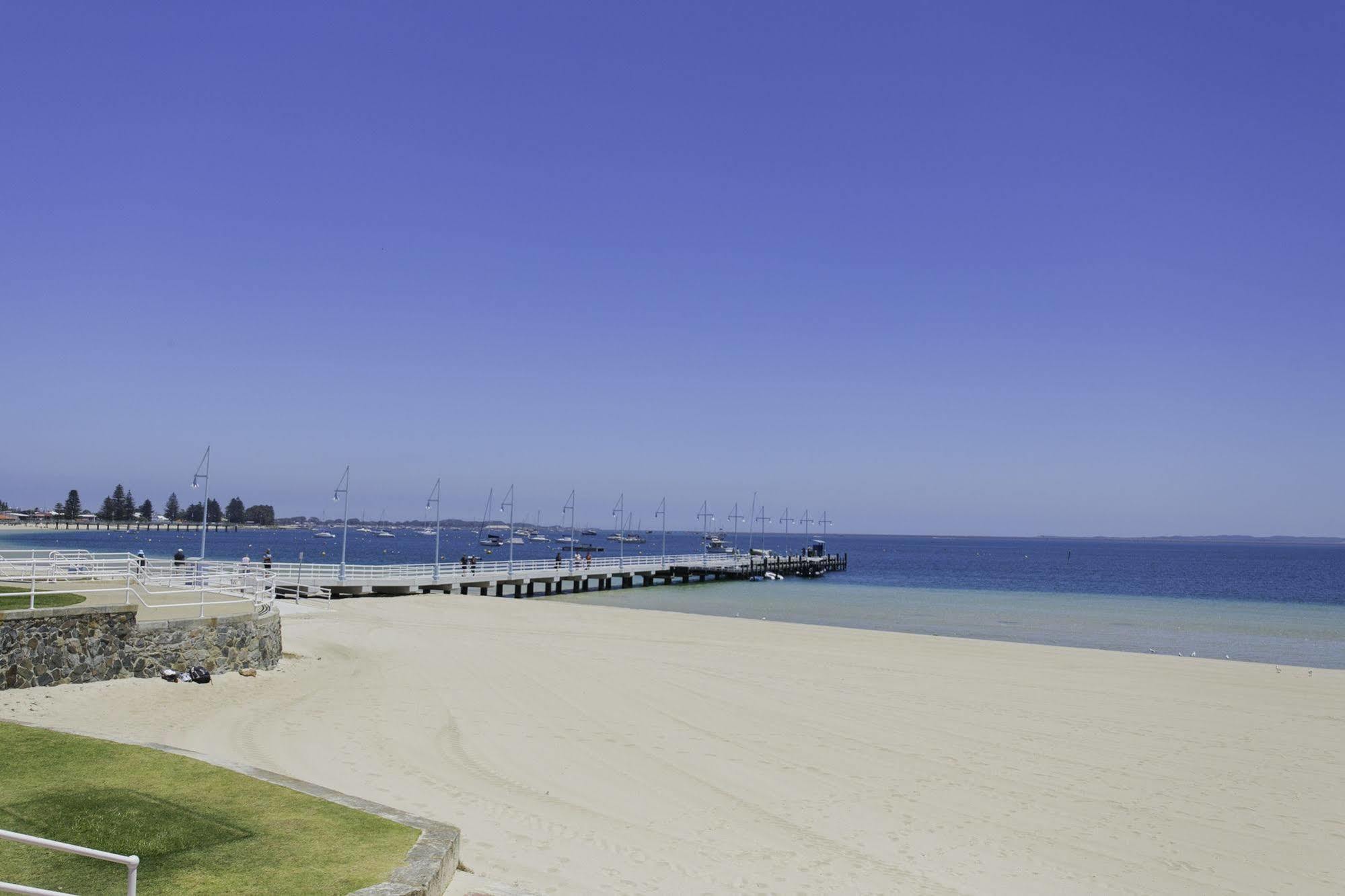 Boardwalk By Rockingham Apartments Exterior foto